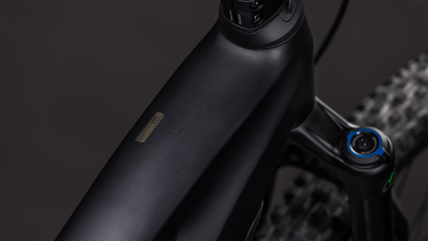 Cube Stereo Hybrid ONE44 EX 800