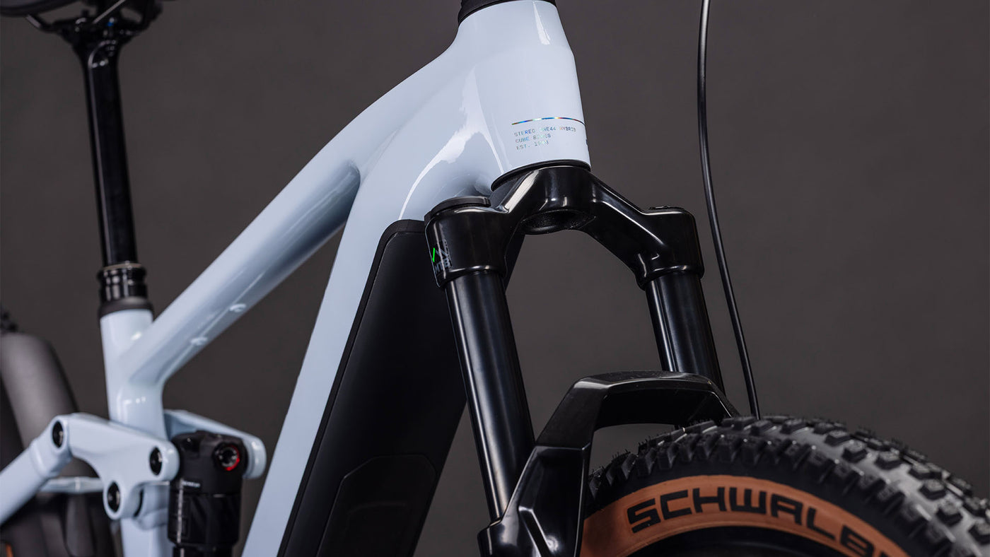 Cube Stereo Hybrid ONE44 EX 800