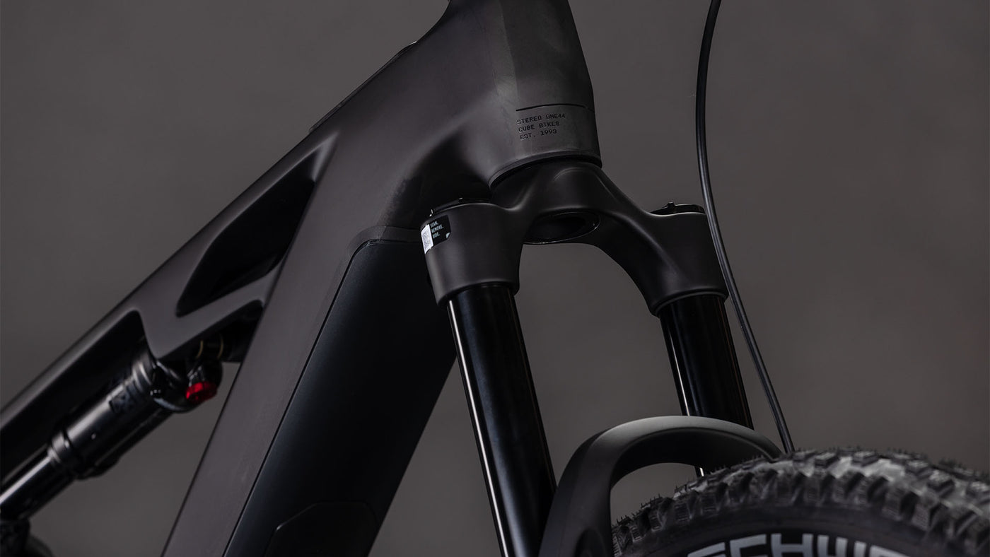 Cube Stereo Hybrid ONE44 HPC Race 800