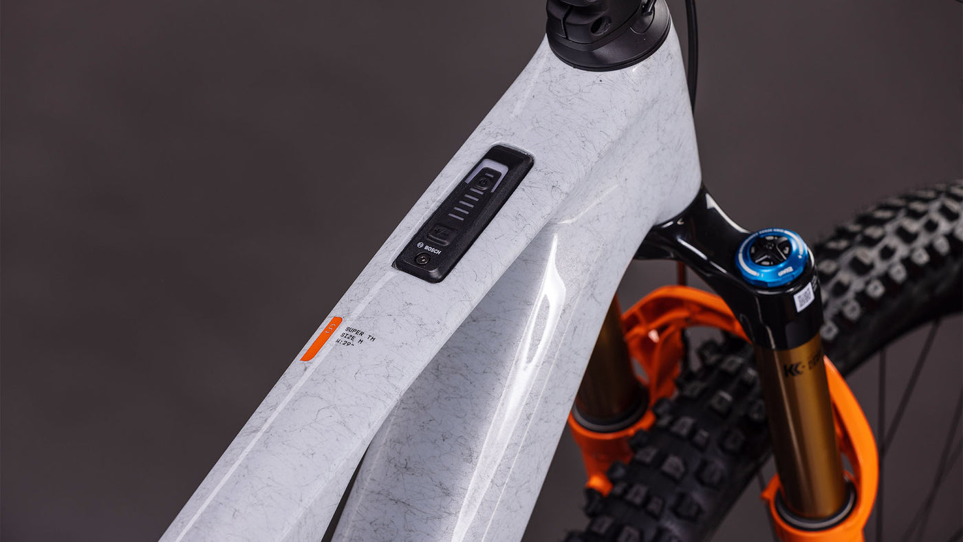 Cube AMS Hybrid ONE44 C:68X SUPER TM 400X