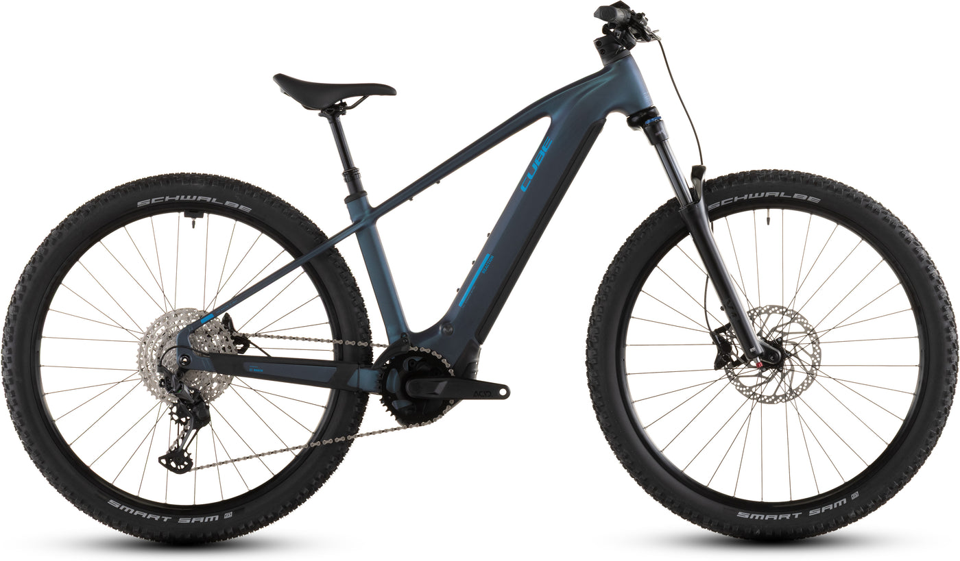 Cube Reaction Hybrid Pro 800