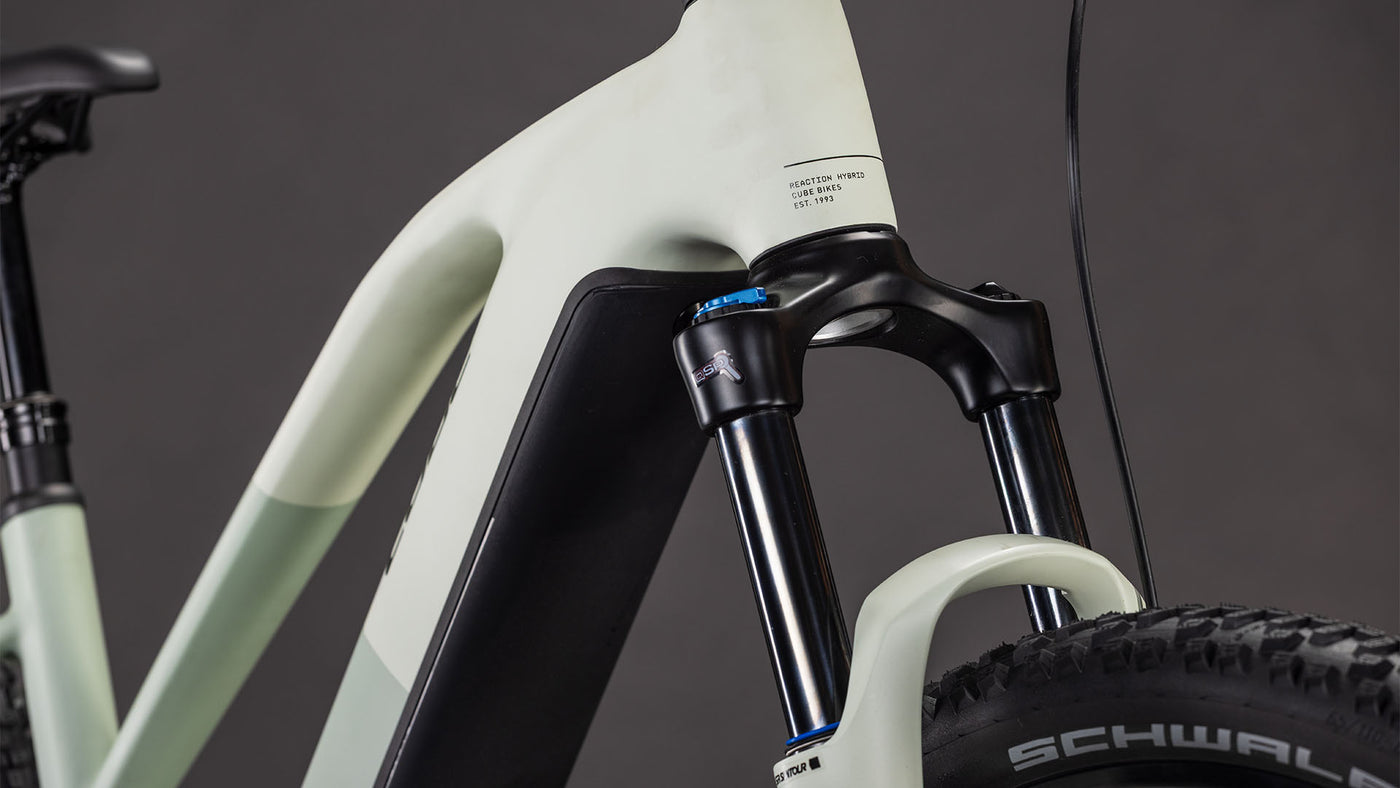 Cube Reaction Hybrid Pro 800