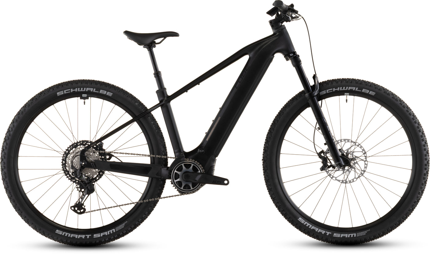 Cube Reaction Hybrid SLX 800