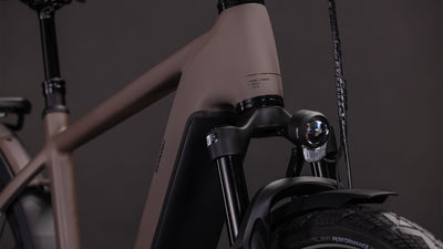 Cube Kathmandu Hybrid EXC 800