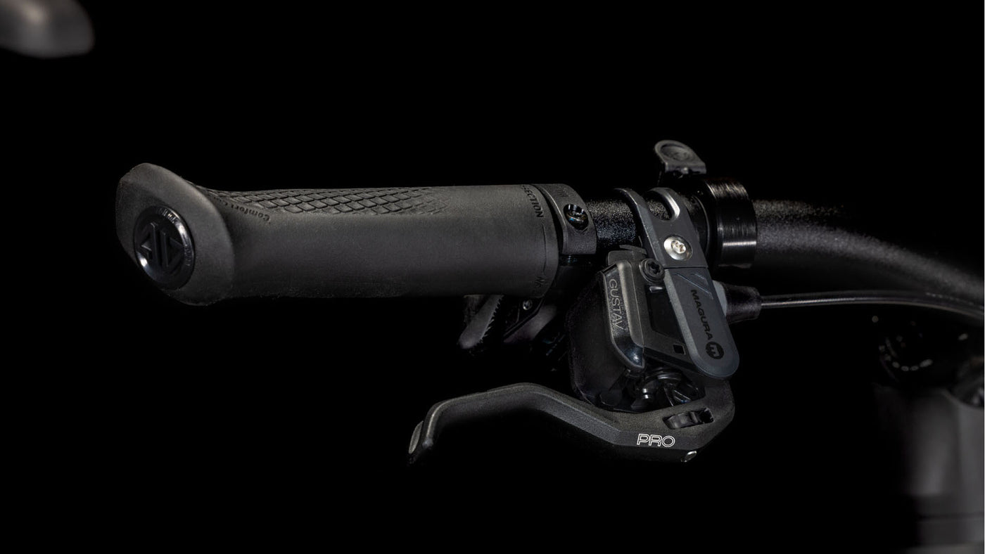 Cube Kathmandu Hybrid SLT 800